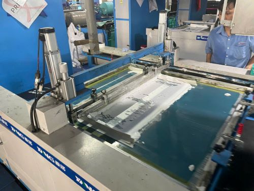 silk_printing_by_big_side_auto_printing_machine.jpg